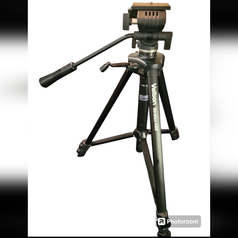 Velbon Stratos 480 Tripod